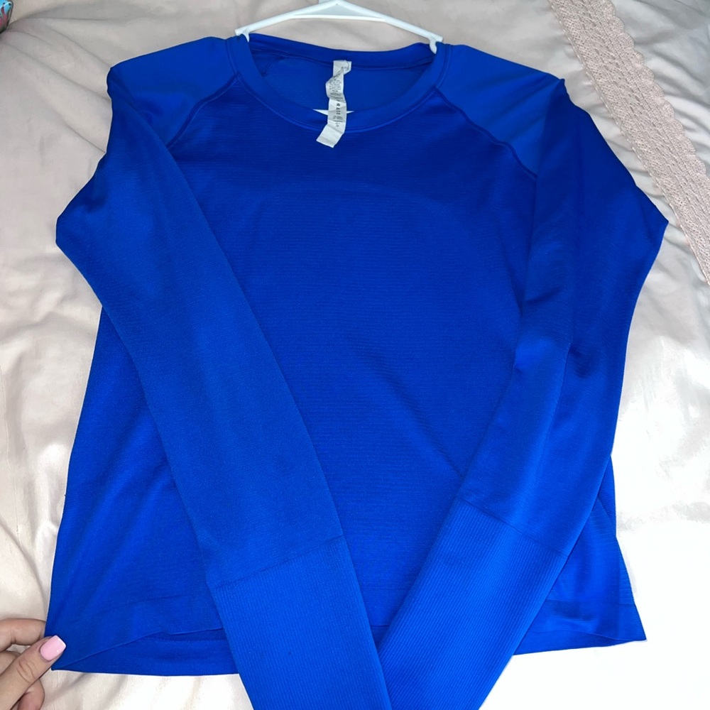 Lululemon blue swiftly!